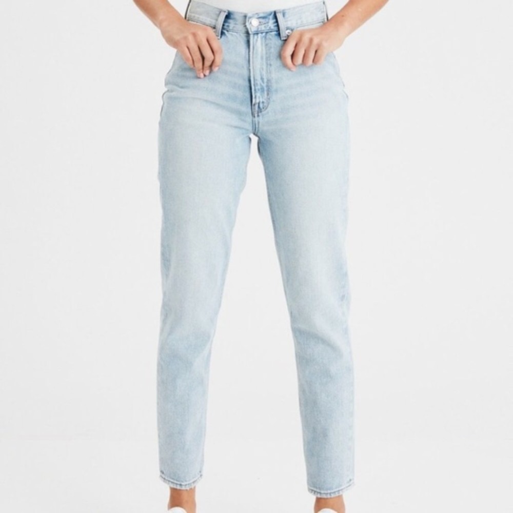 American Eagle Mom Jeans